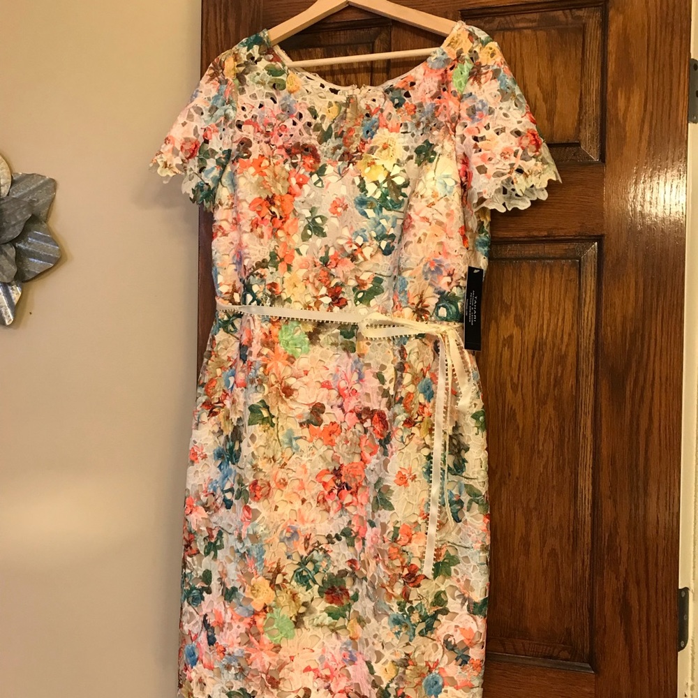 Brand new Elie Tahari Sheath Dress